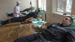 Чернівцькі рятувальники Управління ДСНС стали донорами крові
