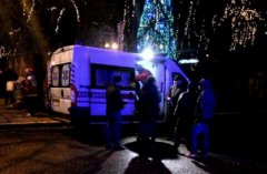 Масова бійка під ялинкою: у центрі Чернівців у новорічну ніч молодики кидалися пляшками
