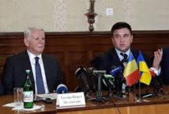 Чернівецька газета ЧАС поставила у незручне становище міністра МЗС Румунії запитанням про видачу румунських паспортів громадянам України