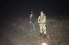 На Буковині іноземця, який незаконно потрапив до України, затримали прикордонники відділу \"Сокиряни\"